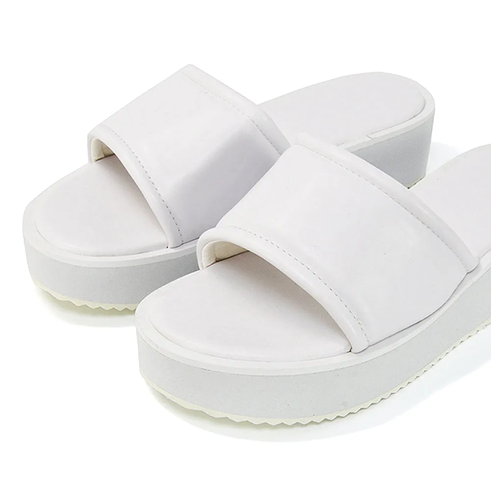 Julian Cleated Sole Slip on Flatform Sandal Slippers in White Synthetic Leather